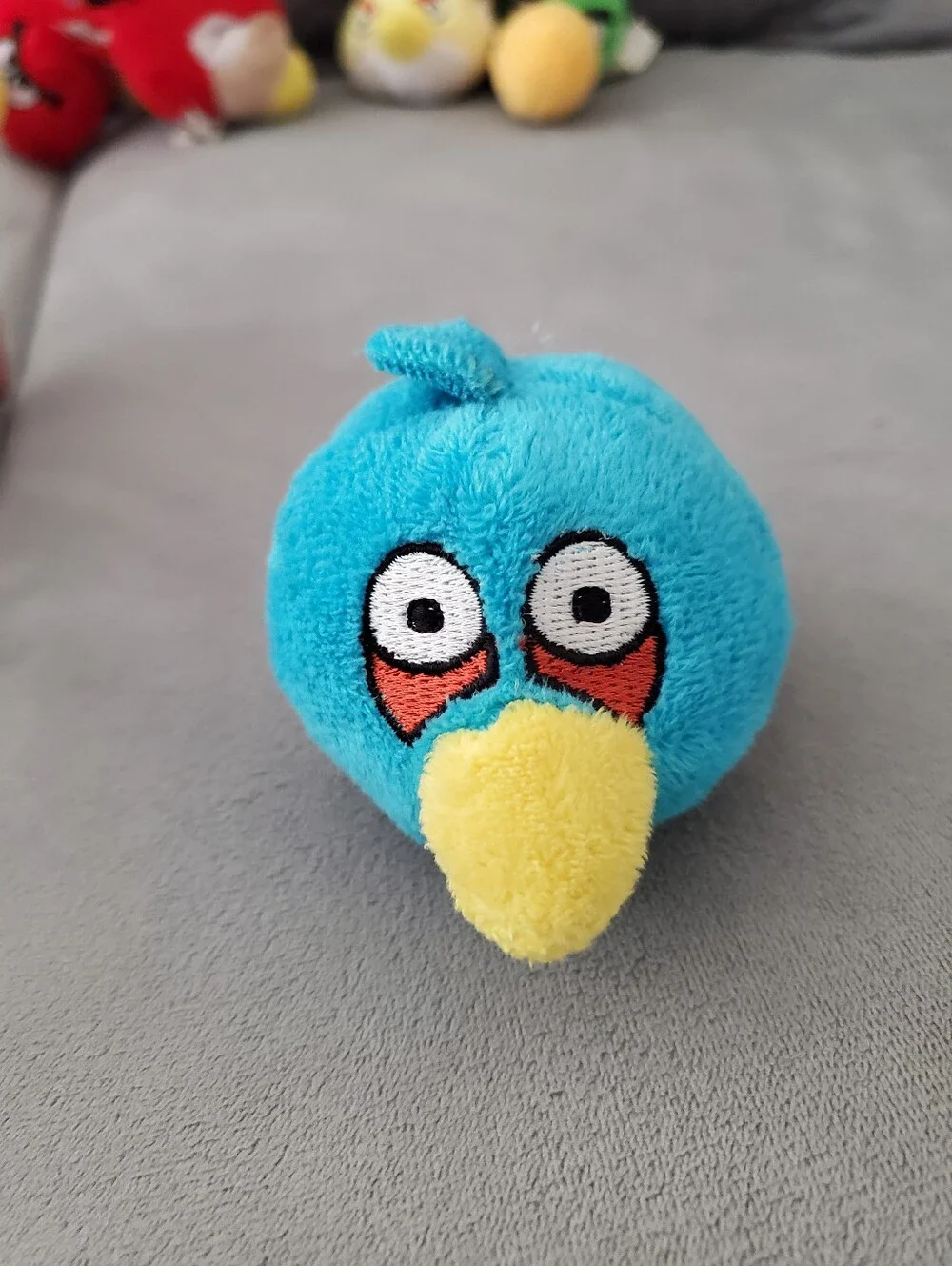 12 ct 2012 Angry Birds Finger Puppets Plush Lot Birds and Pigs